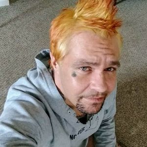 Meet your Posher, Jason